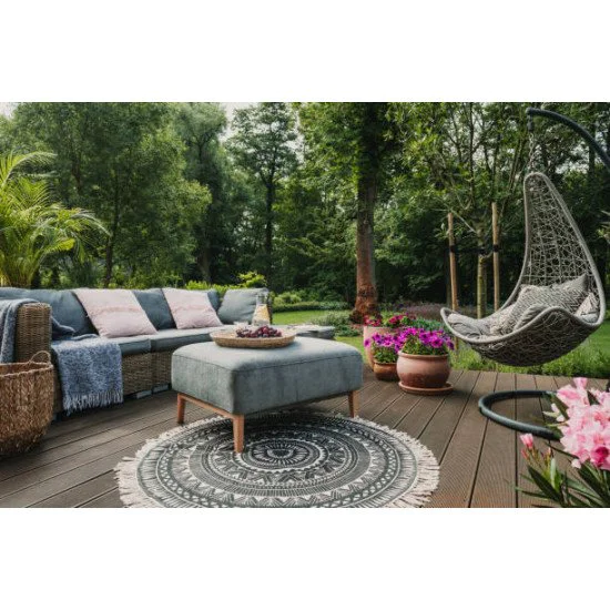 Градински мебели