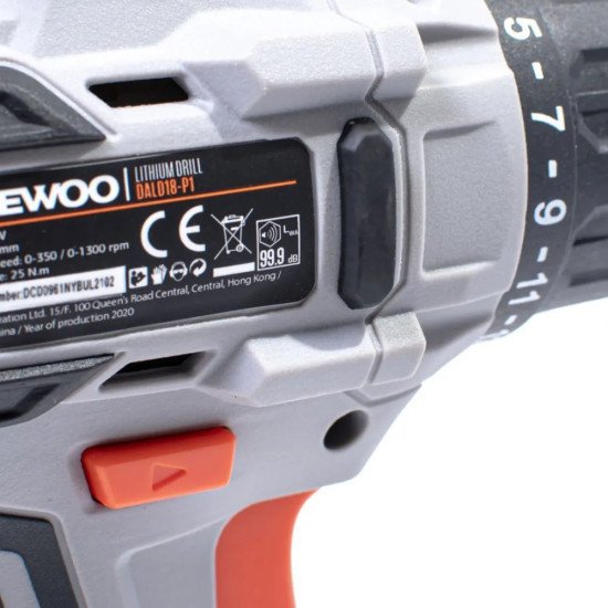 БОРМАШИНА АКУМУЛАТОРНА, ДВЕ СКОРОСТИ UNI-BAT DAEWOO DALD18-P1