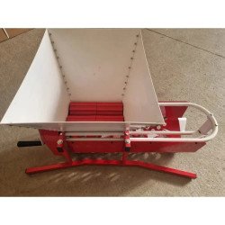 Гроздомелачка с ронка DG07