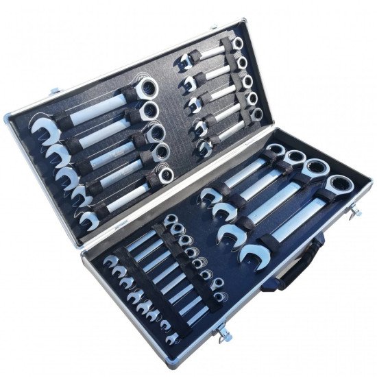 Комплект звездогаечни прави тресчотни ключове от 6мм до 32мм , 22 части в метален куфар KraftWorld