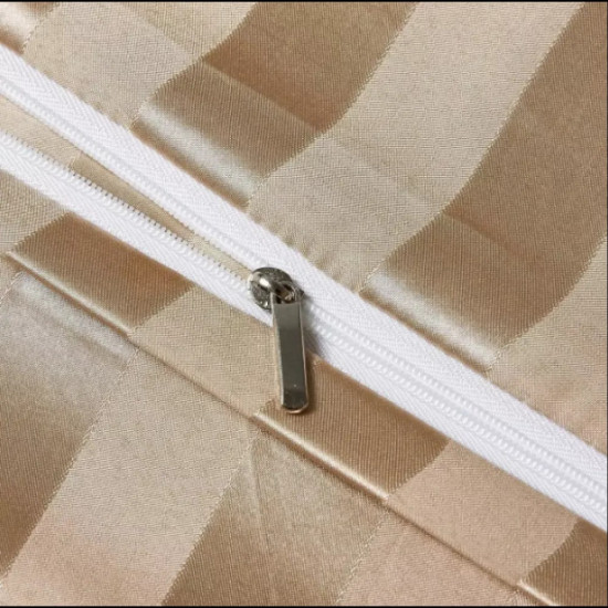 Луксозен сатенен спален комплект от 6 части – Бежов