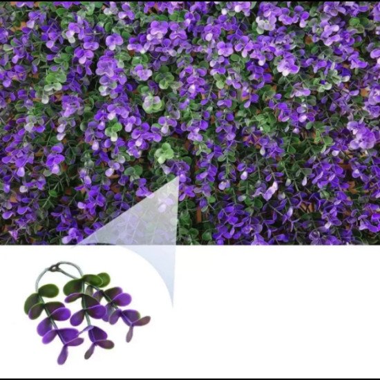 Пано от изкуствена зелена декорация с лилави цветчета - 50х50 см