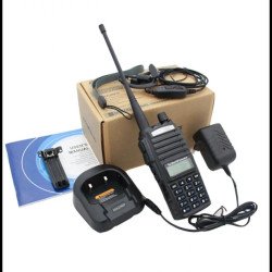 2 БРОЯ РАДИОСТАНЦИЯ BAOFENG UV82