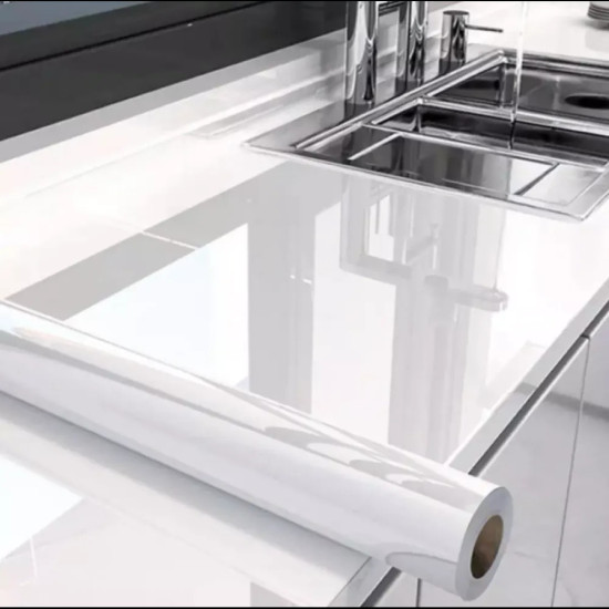 Самозалепващо фолио-бяло