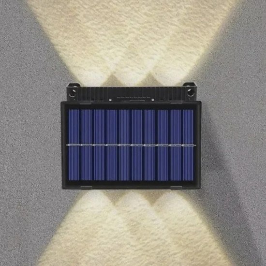 Соларна стенна лампа с 6 LED панела отгоре