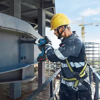 Bosch Гайковерт акумулаторен ударен без батерия и зарядно, 18 V, 1000 Nm, 1/2", GDS 18 V-1000
