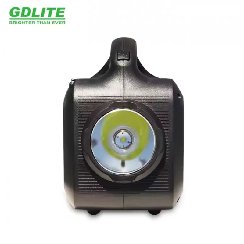 Соларна инверторна система GD-9001, 12V-220V, 3 крушки, Фенер – Къмпинг | TopZone.bg